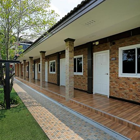 The Vega Resort Чонбури Экстерьер фото